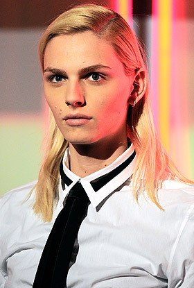  photo 95167-andrej_pejic_fotos_3_zps0thpn3r1.jpg